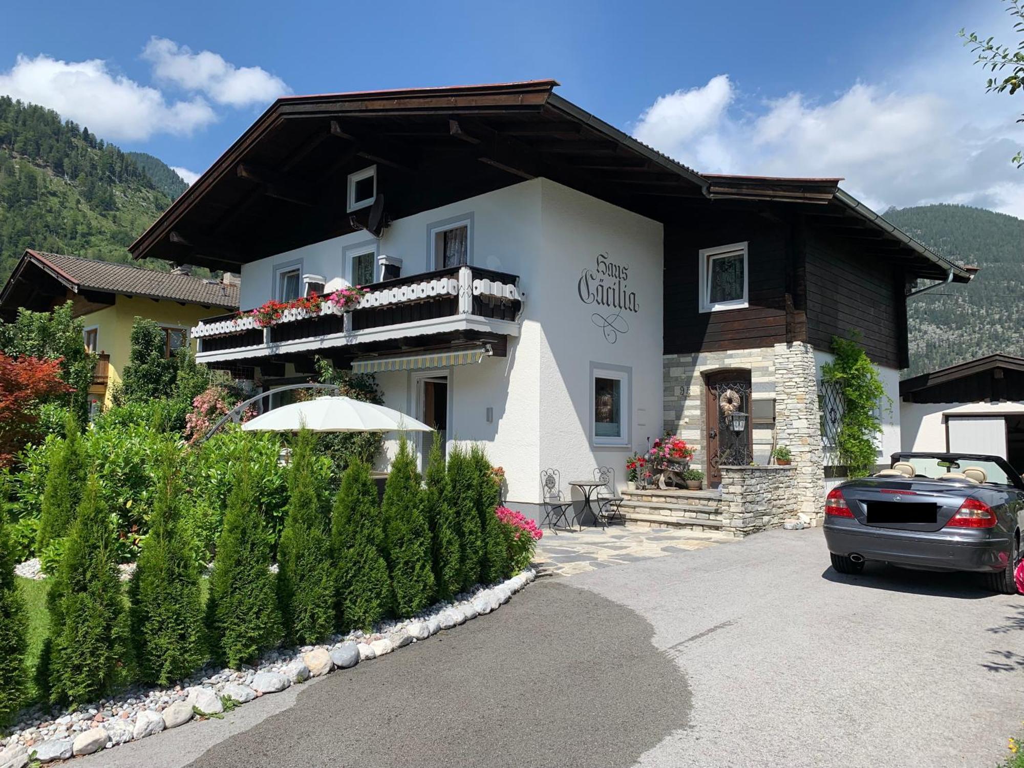 Haus Caecilia Apartment ซังคท์มาร์ทิน เบ โลเฟอร์ ภายนอก รูปภาพ